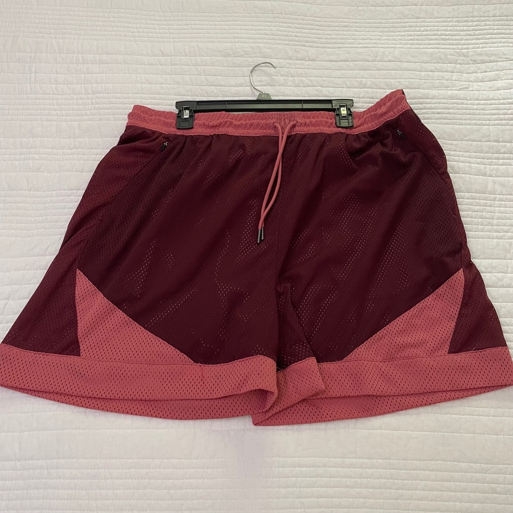Xersion Mens Mesh 5 Inch Lined Running Shorts Burgundy Color Block XL NWT